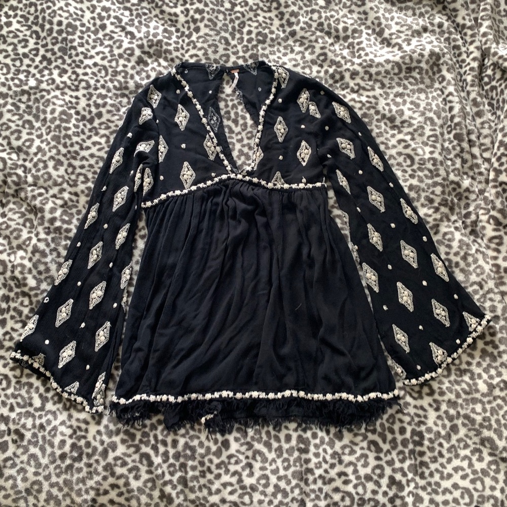 Embroidered tunic top